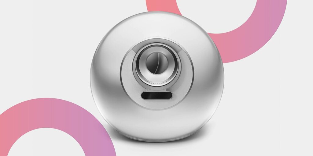 Image default